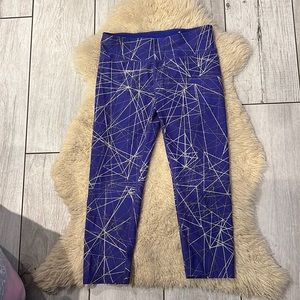 DKYN women’s print leggings